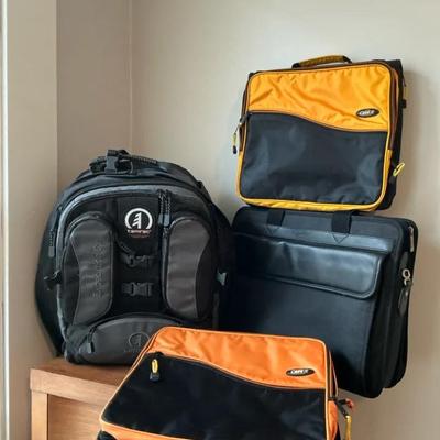 Tamarac Expedition X6, Targus & Case-it Bags