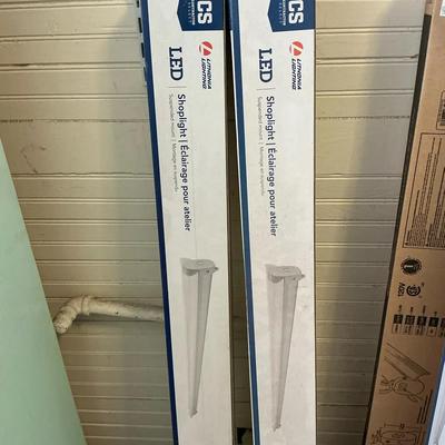 Lithonia Lighting LED Plug-in Shoplights #1