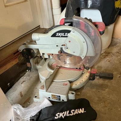 SkilSaw Compound Miter Saw
