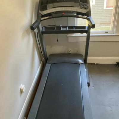 Freemotion 860 Interactive Treadmill
