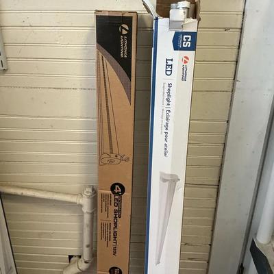 Lithuania Lighting LED Plug-in Shoplights #2