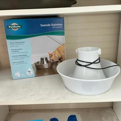 Stainless & Ceramic Pet Drinking Fountains