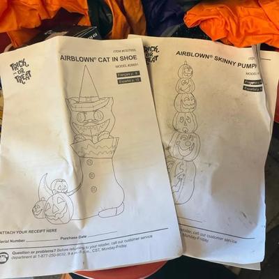 Halloween Airblown Figures And Other Decor