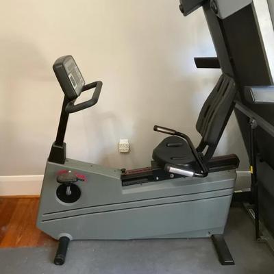 Life Fitness 9500 HR Recumbent Bike