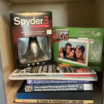 Spyder 3 Elite And Storyteller Photo Book Creator