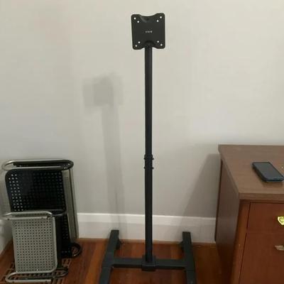 Vivo Portable TV Floor Stand 