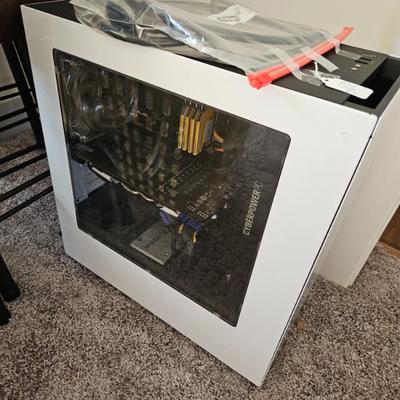 Sale Photo Thumbnail #53: Deskside computer