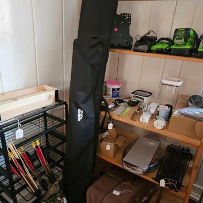 Sale Photo Thumbnail #66: Bow with Case