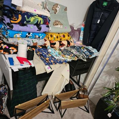 Sale Photo Thumbnail #35: Fabric