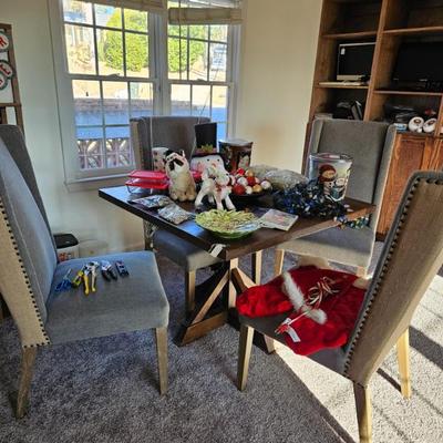 Sale Photo Thumbnail #45: Square Table and 4 Chairs