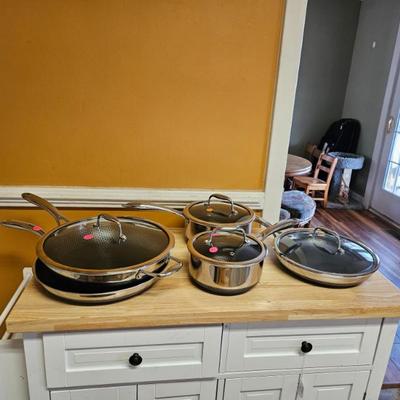Sale Photo Thumbnail #30: HexClad Pots and Pans