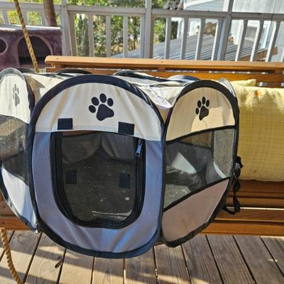 Sale Photo Thumbnail #55: Animal Playpen