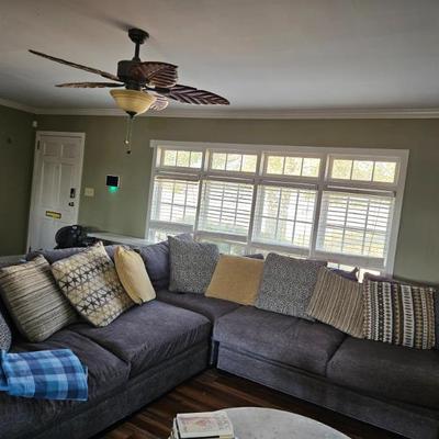 Sale Photo Thumbnail #28: Large sectional