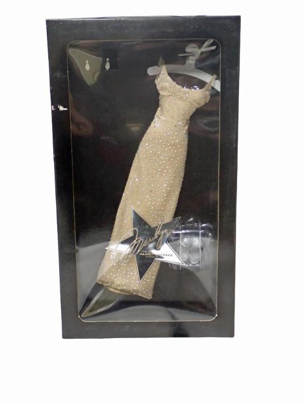 Sale Photo Thumbnail #24