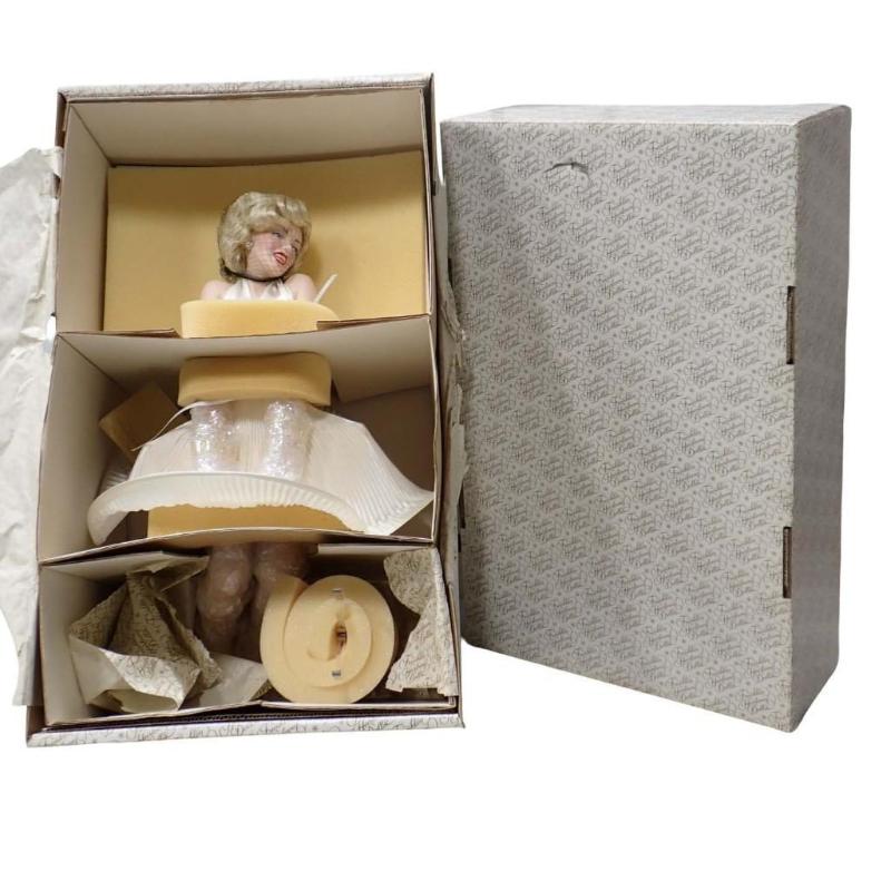 Sale Photo Thumbnail #16