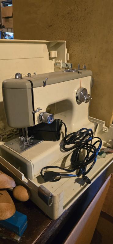 Sale Photo Thumbnail #199