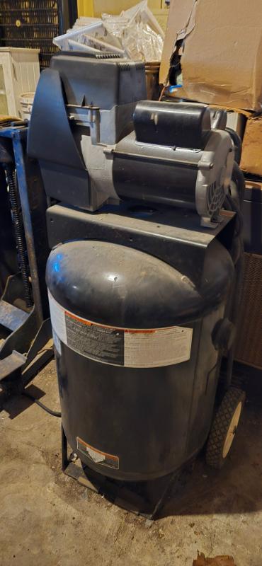 Sale Photo Thumbnail #204