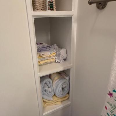 Sale Photo Thumbnail #144