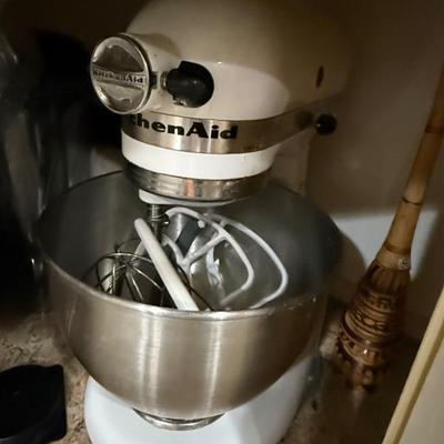 Sale Photo Thumbnail #106