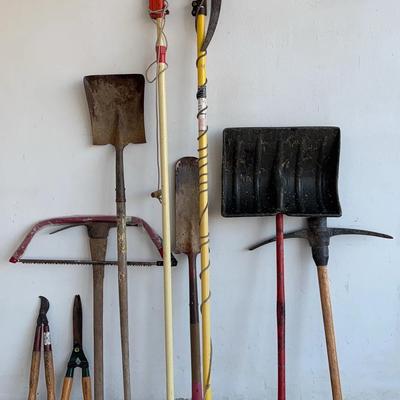 Lawn and Yard Tools