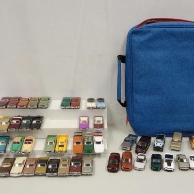 Collectible Die-Cast - Greenlight, Auto World and Johnny Lightning In Case