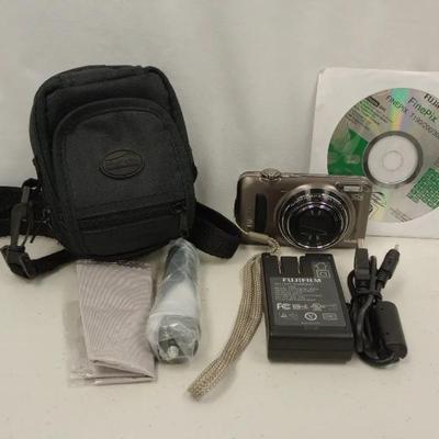 Fujifilm Finepix T210 Digital Camera in Case