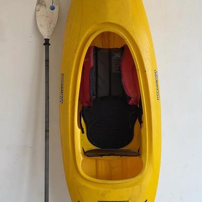 Perception Sport Express Sit-In Kayak with Paddle (Yellow) plus! Bonus Lifejacket (XL)