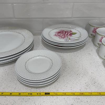 Lidia By Laura Ashley Four Piece Dish Set