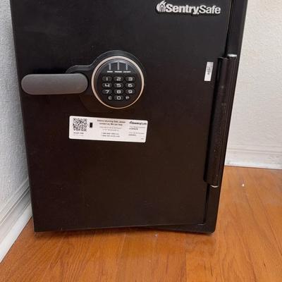 Century Safe 18 X 17 X 24