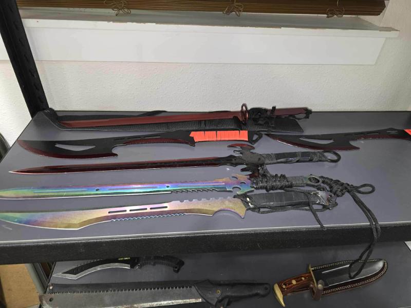 Sale Photo Thumbnail #12