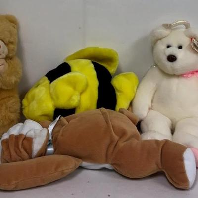 "Beanie Baby" and Other Stuffed Animals Collection