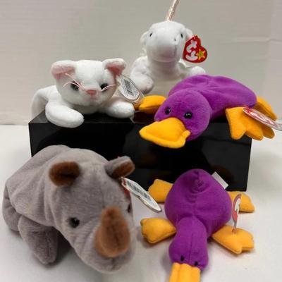 Rare "Ty Beanie Babies" Trio Princess Diana, Patti and Snort 