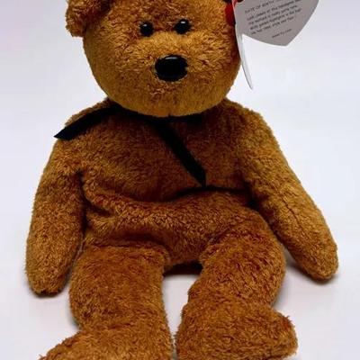 Rare Tag Error "Ty Beanie Baby" Fuzz the Bear - A Collector's Dream!