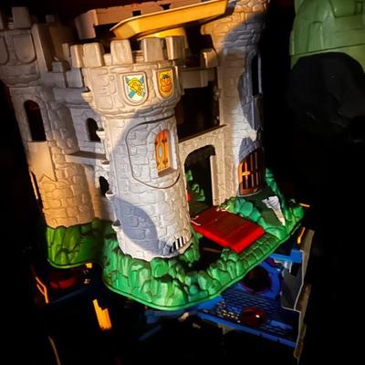 Sale Photo Thumbnail #125