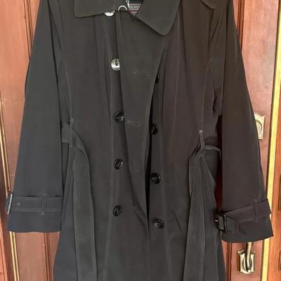 London Fog Black Trench Coat with Belt, Size XL