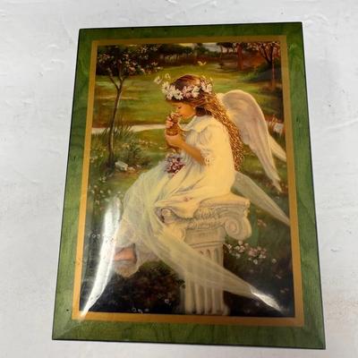 Ercolano “Kitten Kisses” Musical Jewelry Box 