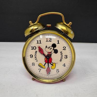 Vintage Walt Disney Mickey Mouse Twin Bell Alarm Clock