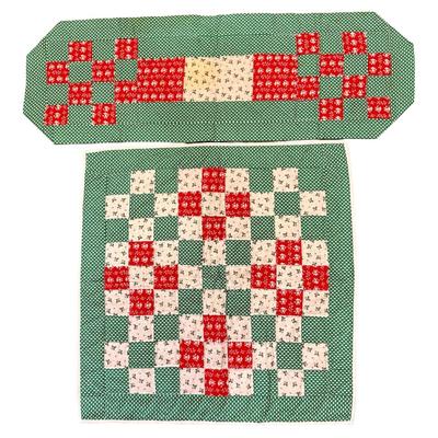 Vintage Handmade Christmas Patchwork Table Runner & Placemat Set