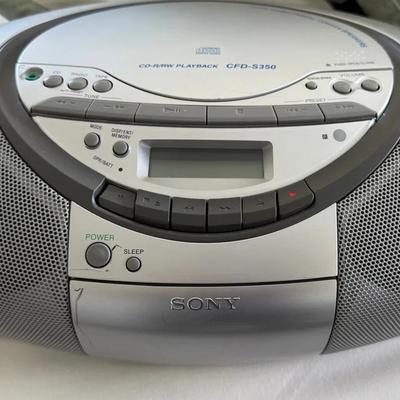 Sony CFD-S350 Portable CD/AM/FM Boombox with Cassette Player