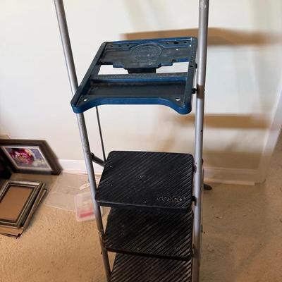 Cosco Folding Step Ladder with Tool Tray