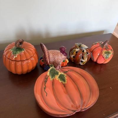Fall & Thanksgiving Ceramic Décor Collection