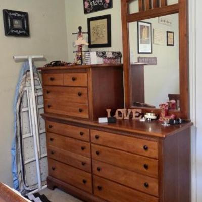 Sale Photo Thumbnail #24