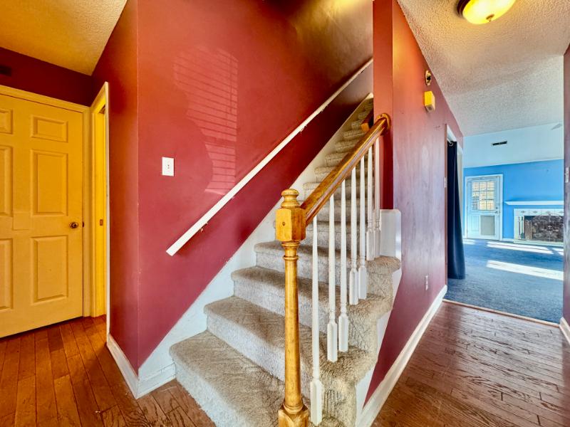 Sale Photo Thumbnail #7