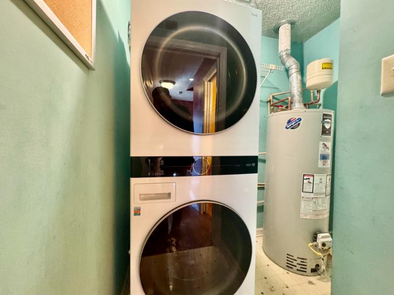 Sale Photo Thumbnail #9