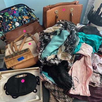 Sale Photo Thumbnail #32