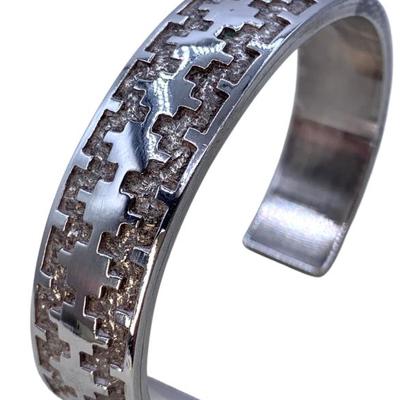 Sale Photo Thumbnail #25