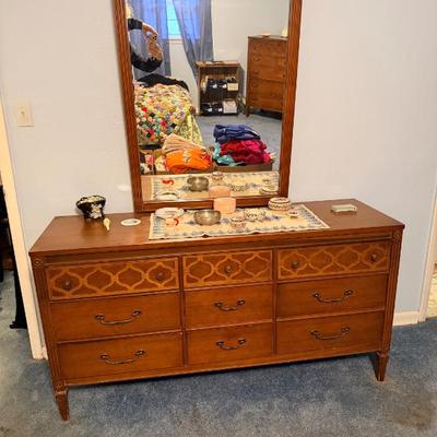 Sale Photo Thumbnail #92