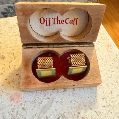 Sale Photo Thumbnail #126