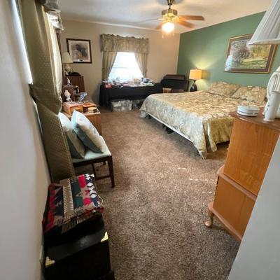 Sale Photo Thumbnail #92