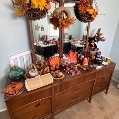 Sale Photo Thumbnail #74